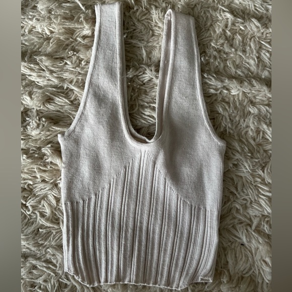 Tops - LA HEART TANK - NWT